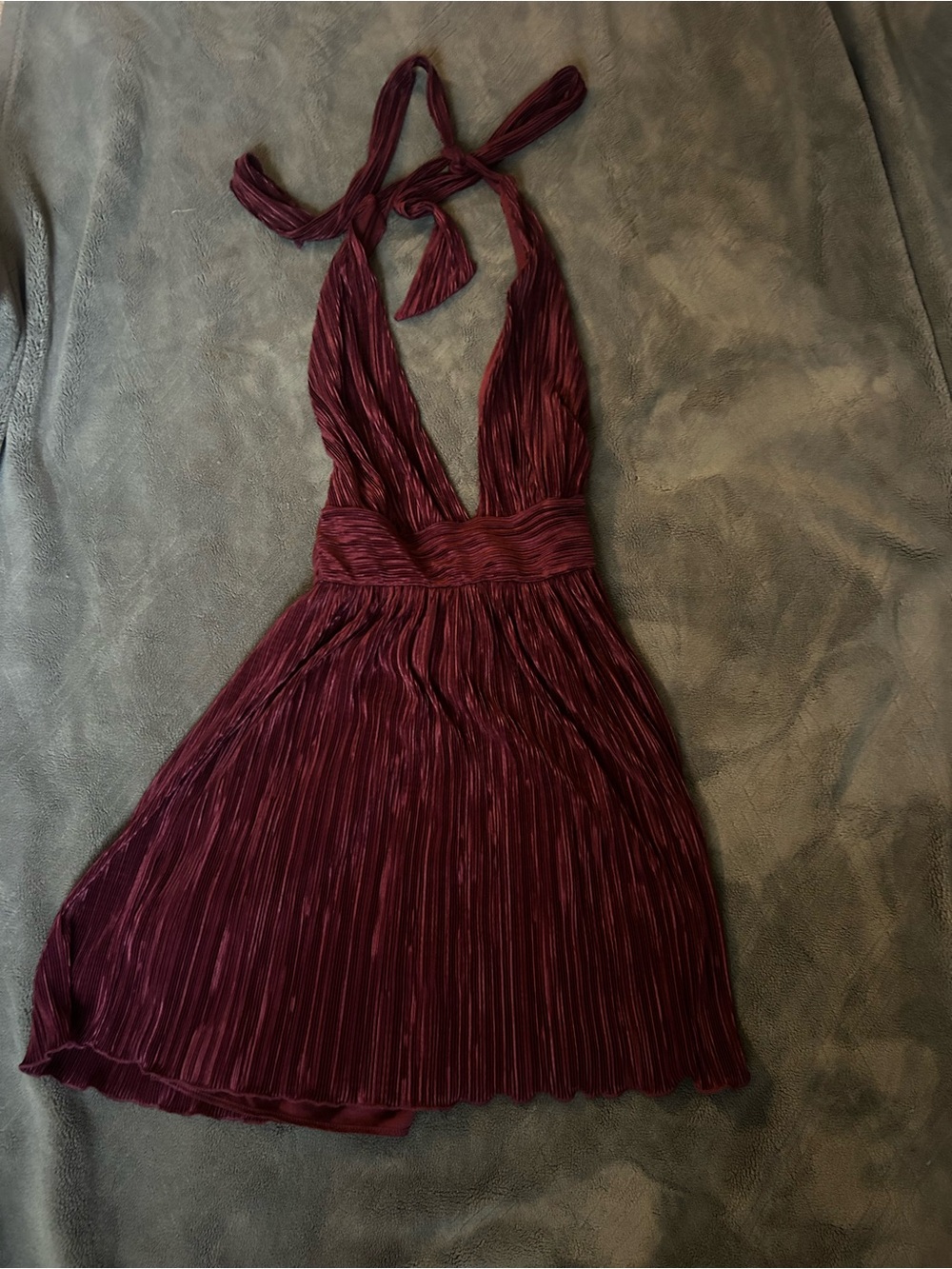 Windsor Women’s Halter Burgundy Dress